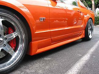 05-09 Mustang STREET SCENE GT & V6 - Side Skirts - Passenger / Driver Side - (Urethane)