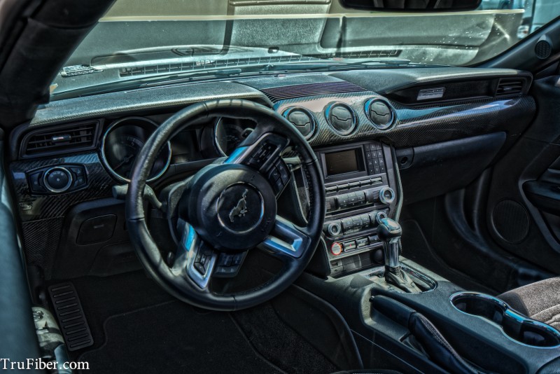 2015-17 Mustang Carbon Fiber LG268 Dash Kit (Mustang Ecoboost, V6, GT, NOT Performance Pack)