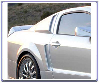 05-09 Mustang Xenon Upper/Lower Scoops Combo Package