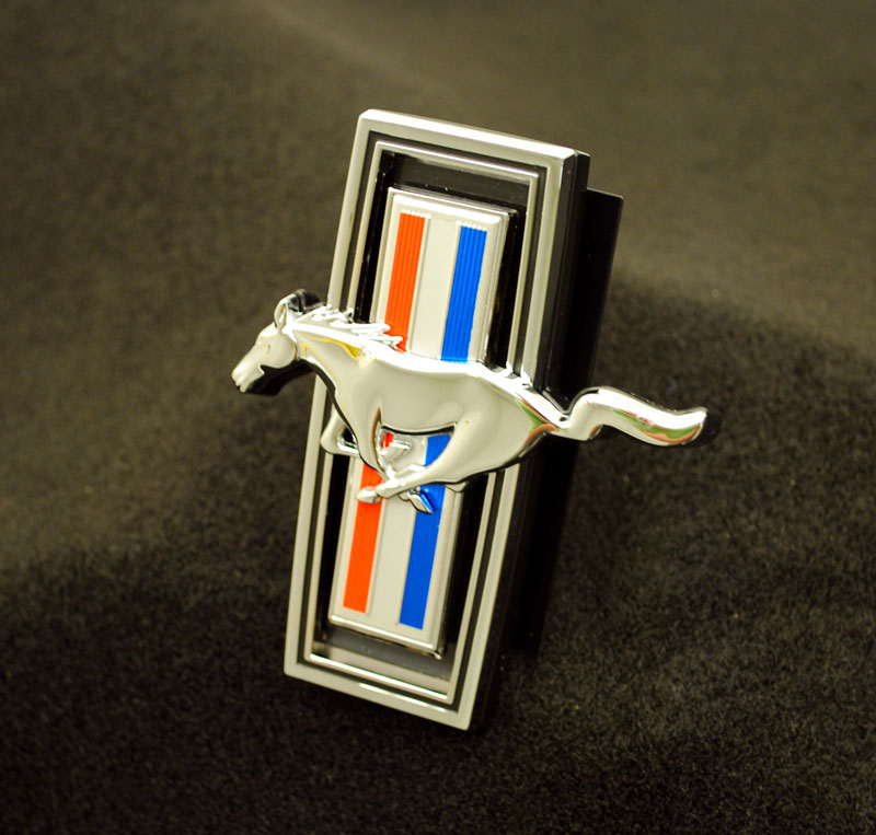 05-17 Mustang Running Pony Tri-Bar Emblem for Billet Grille