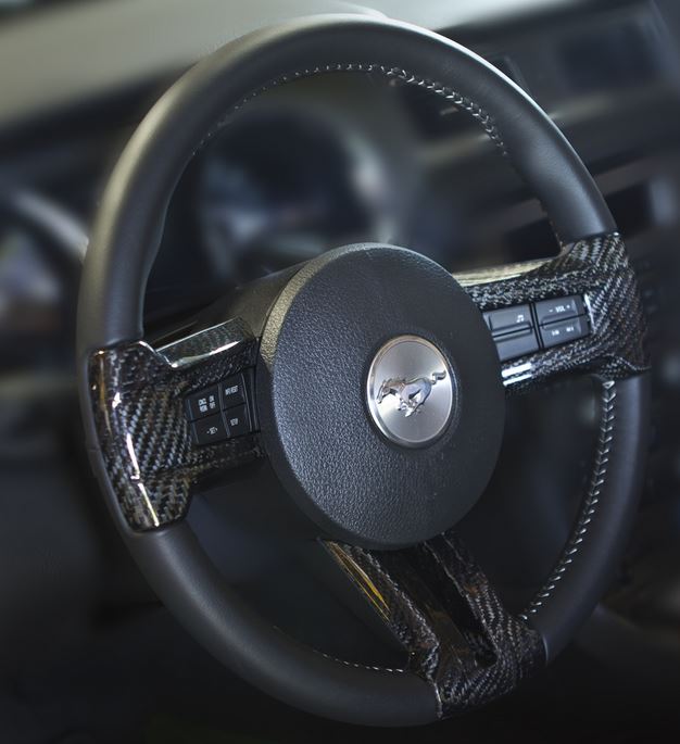 2010-2014 Mustang Carbon Fiber LG112 Steering Inserts (V6/GT/GT500)