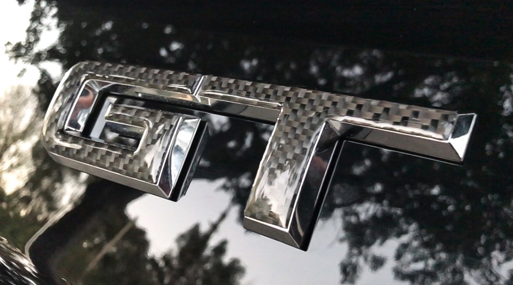 2015-20 Mustang Carbon Fiber Rear Decklid GT Emblem Overlay